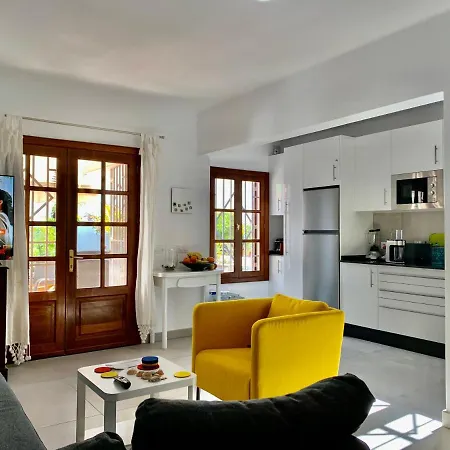 Pequeno Paraiso Lanzarote, Modernes Am Fuer 4